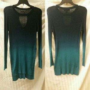 Rock&Republic Blue Ombré Keyhole Sweater L